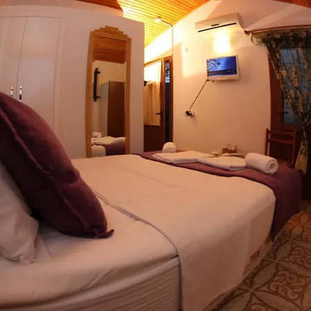 Hotel Alacati Antik Çeşme