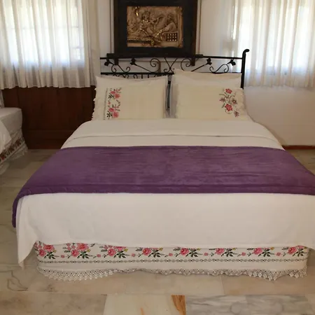 Hotel Alacati Antik Çeşme