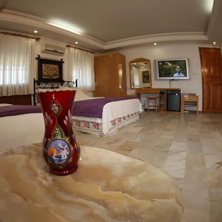 Hotel Alacati Antik *