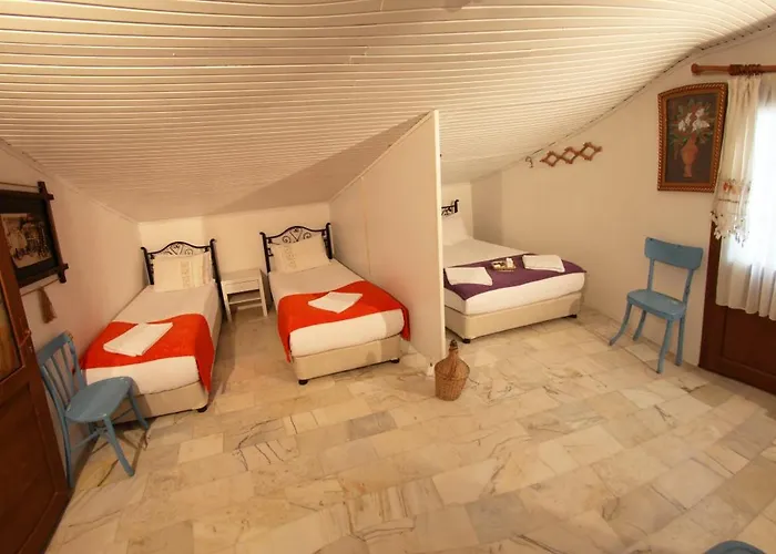 Отель Alacati Antik *