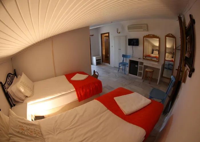 Отель Alacati Antik