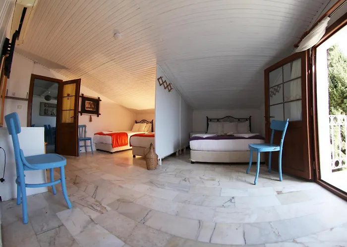 Alacati Antik Отель