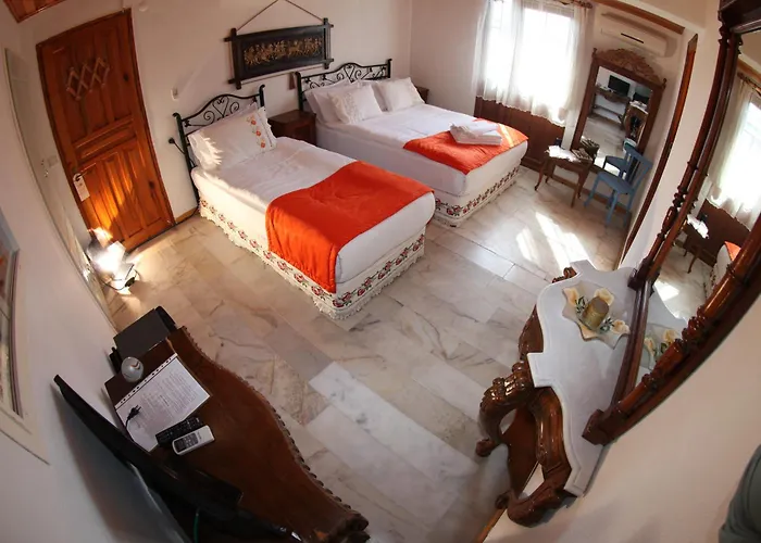 Отель Alacati Antik *