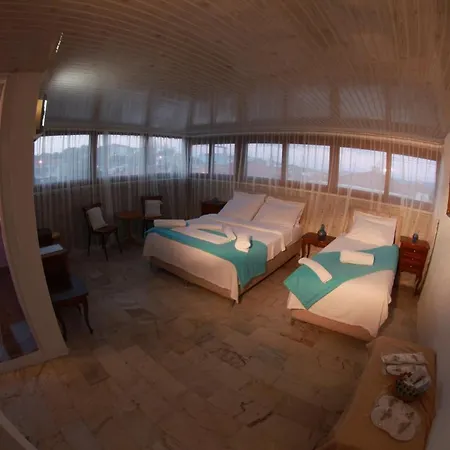 Alacati Antik * Çeşme