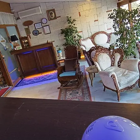 Alacati Antik Çeşme