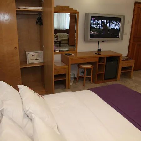 Alacati Antik Hotel