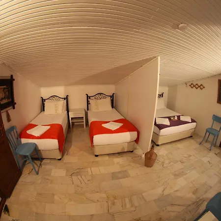 Hotel Alacati Antik *