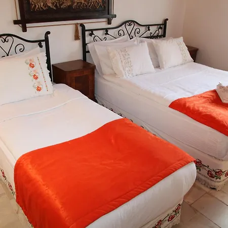 Alacati Antik Hotel Cesme