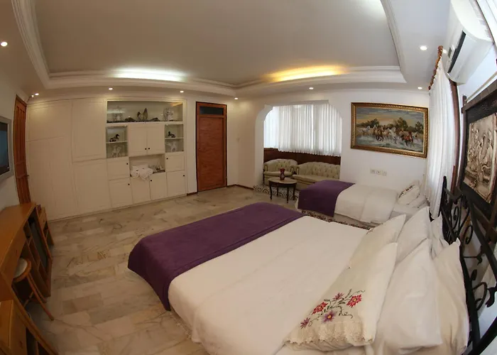 Alacati Antik * Çeşme